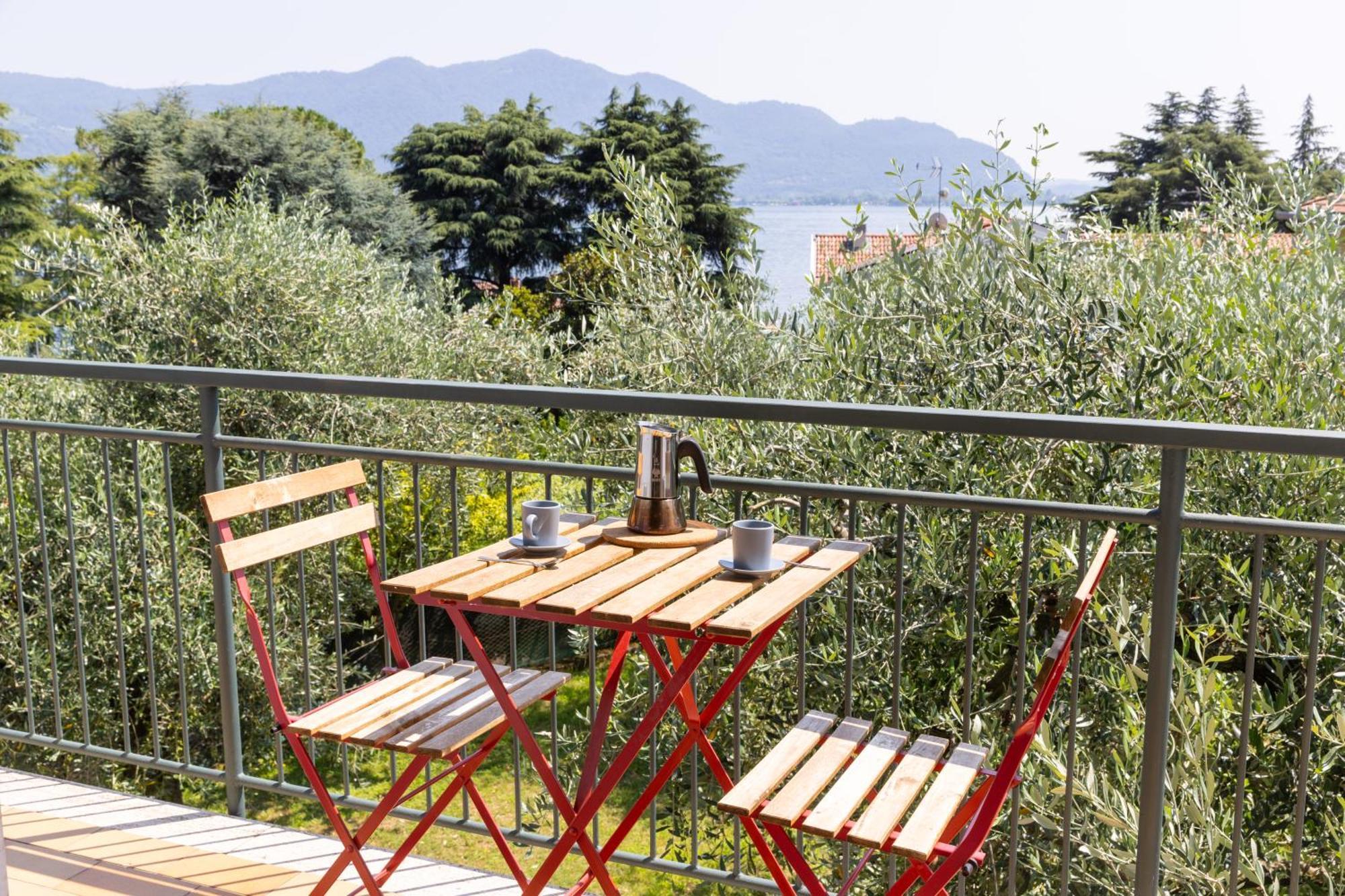 Iseolakerental - L'Uliveto Di Bea Predore Kültér fotó